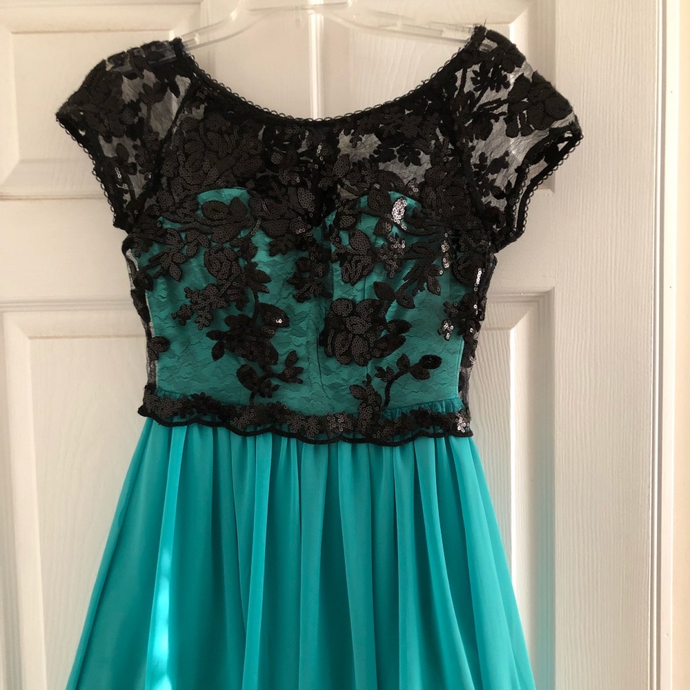 Cute!! Teen party dress size 3/4